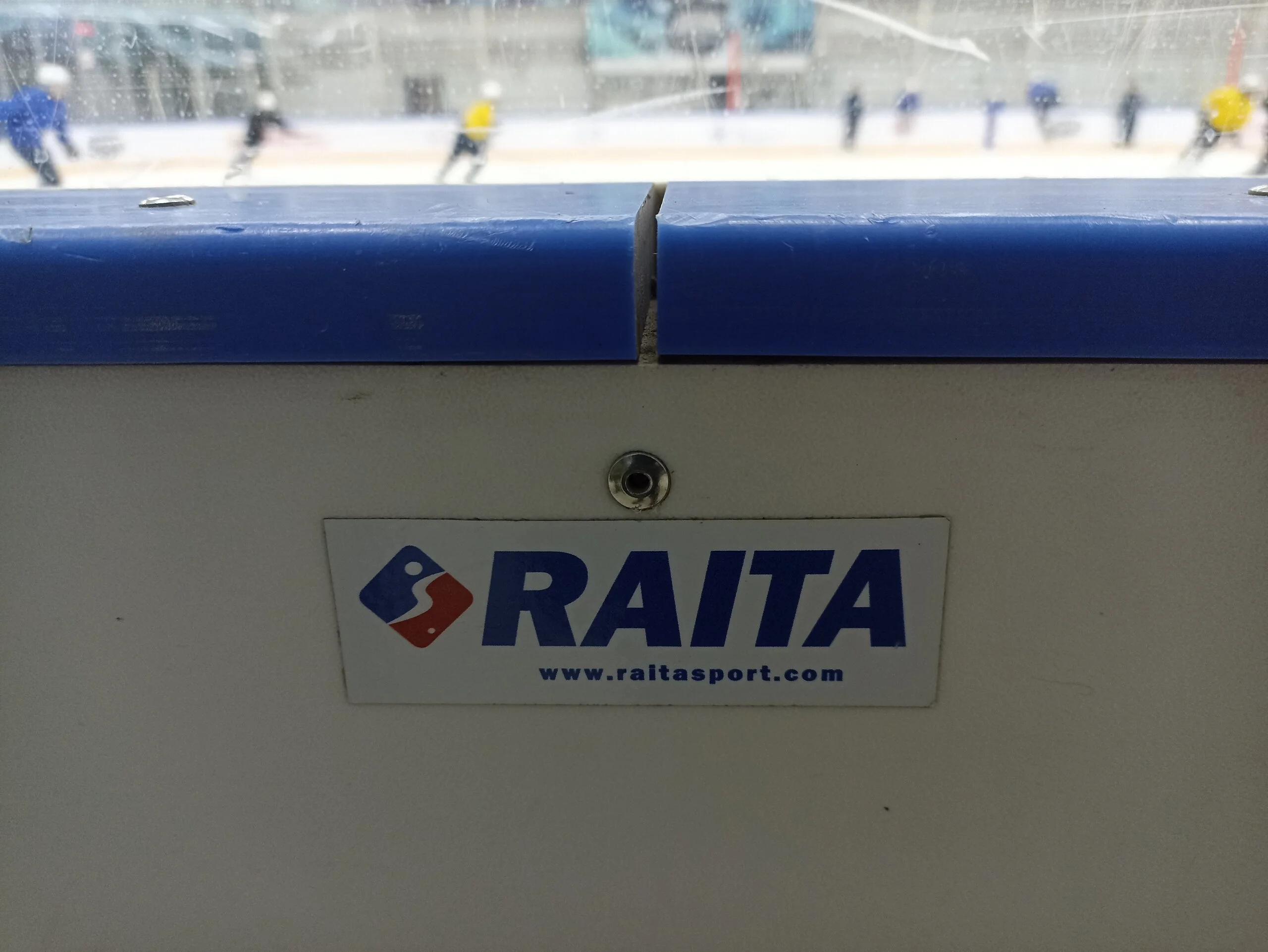 Завершен монтаж борта Raita на Каховского от ЕКО-Спорт